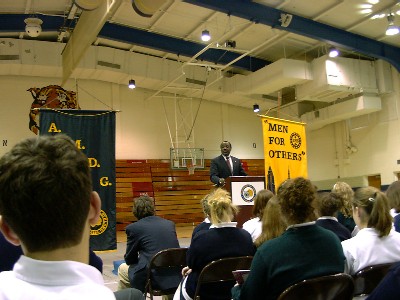 Alan Keyes addresses Saint Ignatius High School and Saint Joseph Academy students