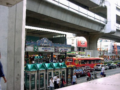 Rama I Road outside of Siam Shopping Center