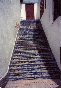 Tiled staircase (Marrakech)